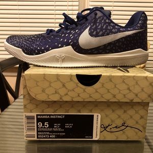 Nike Mamba Instinct